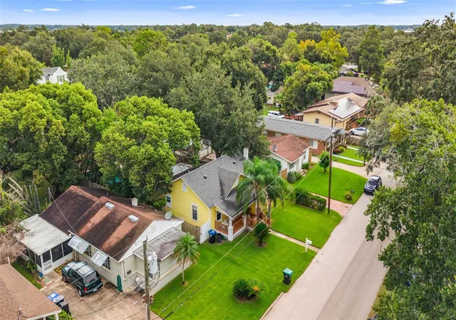 Photo 30 of Single family home for sale at 1031 Waltham Ave, Orlando, FL 32809 | MLS# O6439514 | Listing updated on 2026-09-12
