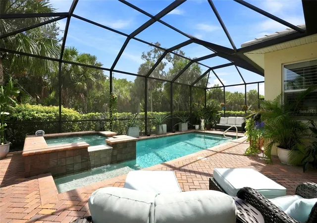 Photo 1 of Single family home for sale at 5057 Lake Overlook Ave, Bradenton, FL 34208 | MLS# TB8545975 | Listing updated on 2026-09-23