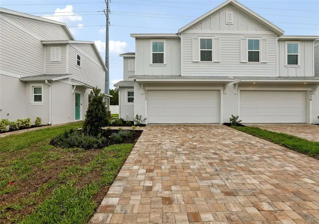 Townhouse for sale at 6522 Horseshoe Ln Way, Harmony, FL 34773 | MLS# O6439528