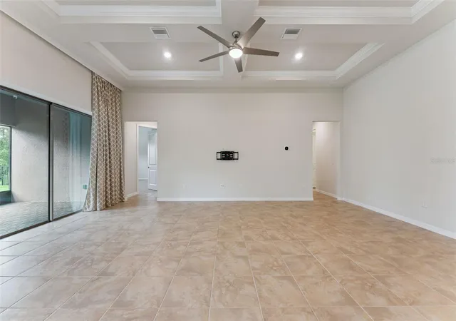 Photo 3 of Single family home for sale at 1005 Mare Way, Oviedo, FL 32765 | MLS# O6439533 | Listing updated on 2026-10-07