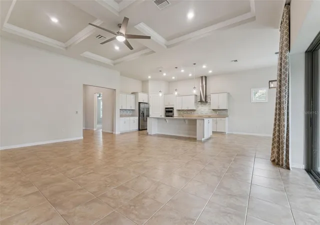 Photo 4 of Single family home for sale at 1005 Mare Way, Oviedo, FL 32765 | MLS# O6439533 | Listing updated on 2026-10-07