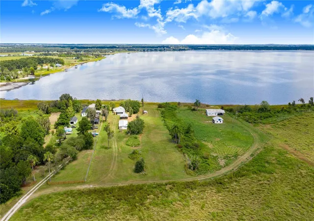 Photo 1 of Single family home for sale at 2427 Black Rd, Fort Meade, FL 33841 | MLS# L4964860 | Listing updated on 2026-09-08