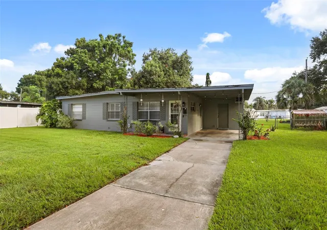 Photo 2 of Single family home for sale at 4107 Dublin St, Orlando, FL 32812 | MLS# O6439545 | Listing updated on 2026-09-12