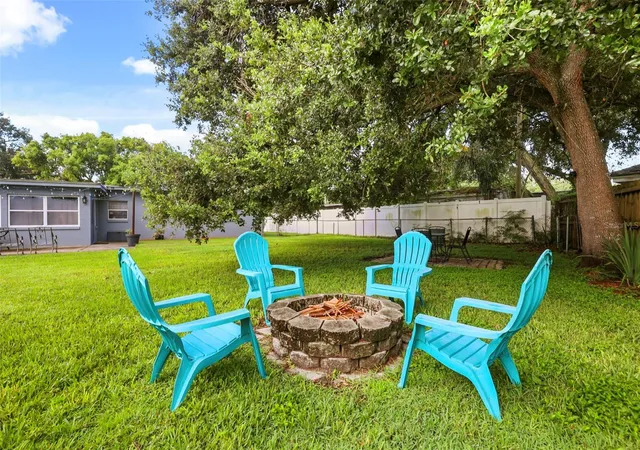 Photo 3 of Single family home for sale at 4107 Dublin St, Orlando, FL 32812 | MLS# O6439545 | Listing updated on 2026-09-12