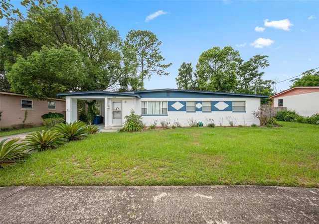 Photo 1 of Single family home for sale at 3722 Hoover Ln, Jacksonville, FL 32277 | MLS# FC321248 | Listing updated on 2026-09-29