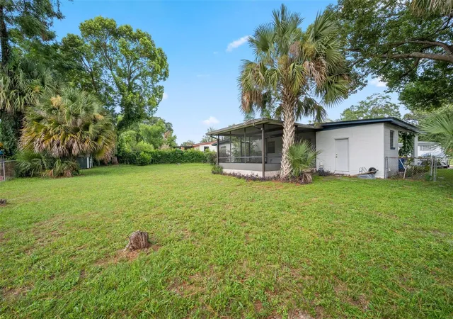 Photo 4 of Single family home for sale at 3722 Hoover Ln, Jacksonville, FL 32277 | MLS# FC321248 | Listing updated on 2026-09-29