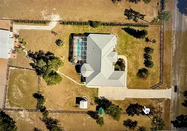Photo 2 of Single family home for sale at 3920 N Stirrup Dr, Beverly Hills, FL 34465 | MLS# TB8545994 | Listing updated on 2026-09-24