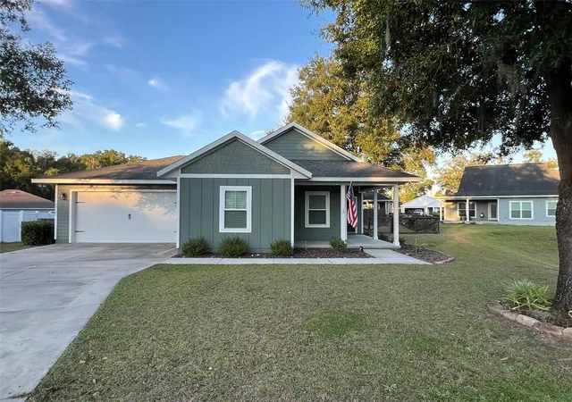 Photo 2 of Single family home for sale at 20121 Nw 248th Street, High Springs, FL 32643 | MLS# GC543296 | Listing updated on 2026-09-29