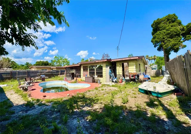 Photo 2 of Single family home for sale at 833 Morning Side Dr, Cocoa, FL 32922 | MLS# O6439552 | Listing updated on 2026-09-08