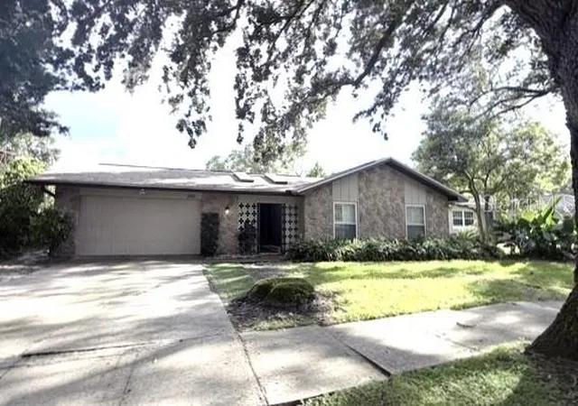 Photo 1 of Single family home for sale at 2410 Sherbrooke Rd, Winter Park, FL 32792 | MLS# O6439553 | Listing updated on 2026-09-14