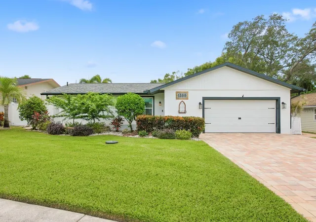 Photo 1 of Single family home for sale at 1358 Wexford Dr S, Palm Harbor, FL 34683 | MLS# TB8546015 | Listing updated on 2026-10-08