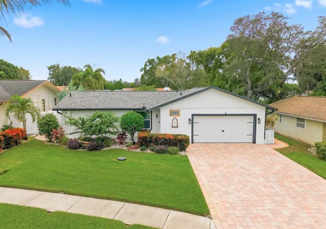 Photo 3 of Single family home for sale at 1358 Wexford Dr S, Palm Harbor, FL 34683 | MLS# TB8546015 | Listing updated on 2026-10-08