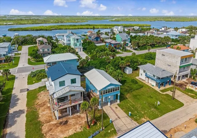 Photo 2 of Single family home for sale at 6880 S Atlantic Ave, New Smyrna Beach, FL 32169 | MLS# NS1089186 | Listing updated on 2026-09-28