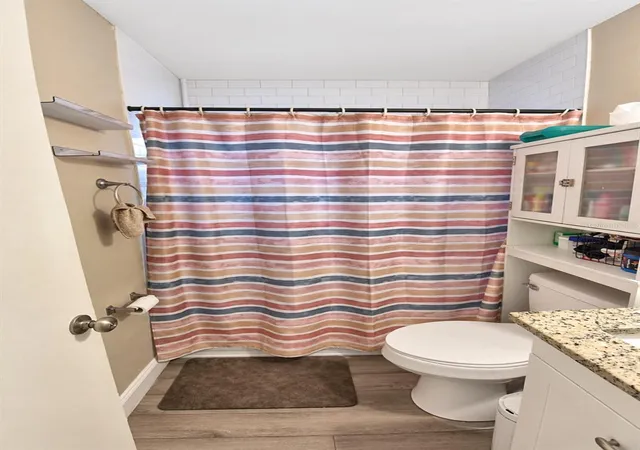 Photo 4 of Single family home for sale at 502 Stanley Ave, Frostproof, FL 33843 | MLS# S5157026 | Listing updated on 2026-09-16