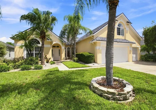 Photo 2 of Single family home for sale at 1512 Crooked Stick Dr, Valrico, FL 33596 | MLS# TB8546027 | Listing updated on 2026-09-29