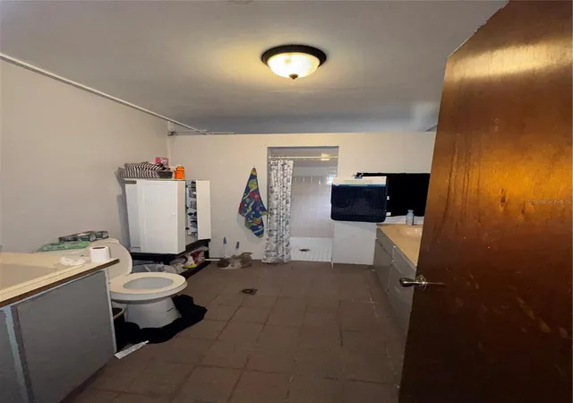 Listing Photo 2 - Condo for sale in building located at 1010 Eo Douglas Ave, SEBRING, FL 33870 - Unit #S1-4