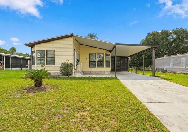 Photo 1 of Manufactured home for sale at 9378 Scepter Ave, Brooksville, FL 34613 | MLS# W7889255 | Listing updated on 2026-09-24