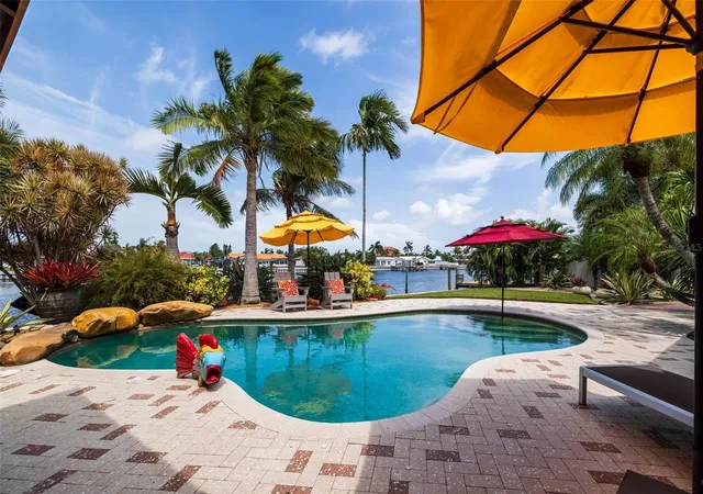 Photo 3 of Single family home for sale at 4501 37th Street S, Saint Petersburg, FL 33711 | MLS# TB8546041 | Listing updated on 2026-10-12