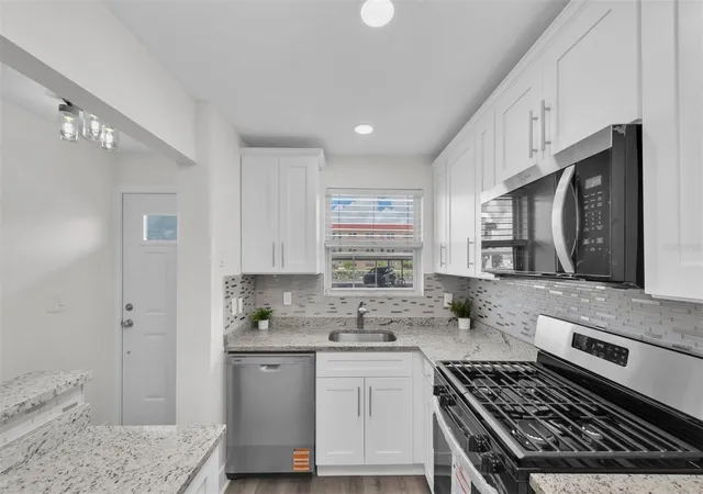 Photo 4 of Condo for sale at 3018 59th Street S #111, Gulfport, FL 33707 | MLS# TB8546043 | Listing updated on 2026-09-06
