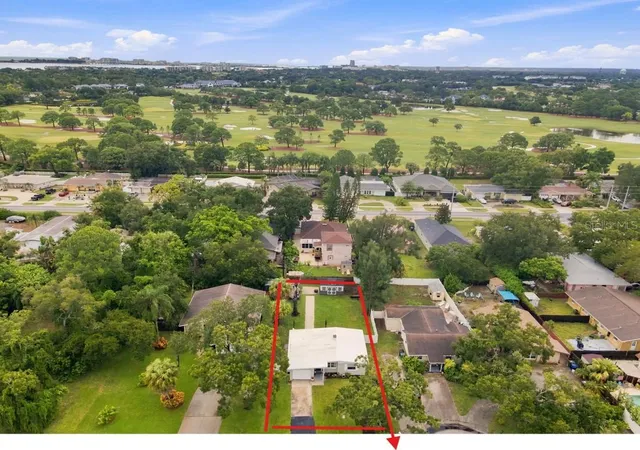 Photo 4 of Single family home for sale at 1773 Ezelle Ave, Largo, FL 33770 | MLS# TB8546044 | Listing updated on 2026-09-28