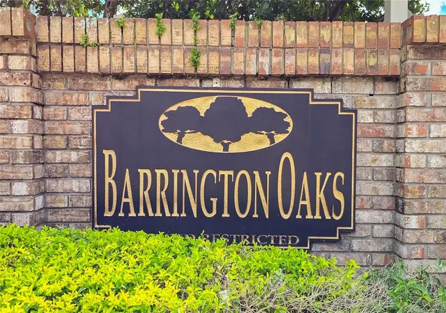 Photo 3 of Single family home for sale at 104 Barrington Dr, Brandon, FL 33511 | MLS# A4705244 | Listing updated on 2026-09-06