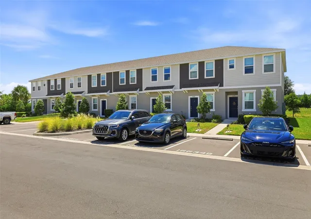Photo 36 of Townhouse for sale at 16638 San Nicola Pl, Bradenton, FL 34211 | MLS# A4705247 | Listing updated on 2026-09-08
