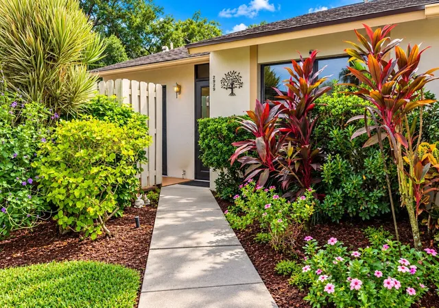 Photo 1 of Condo for sale at 2929 60th Street W, Bradenton, FL 34209 | MLS# A4705250 | Listing updated on 2026-10-06