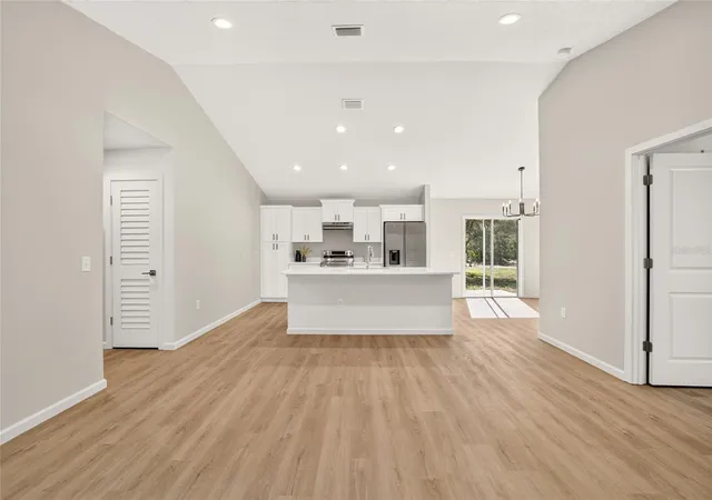 Photo 2 of Single family home for sale at 25 Fisher Way Trak, Ocklawaha, FL 32179 | MLS# OM731804 | Listing updated on 2026-09-22