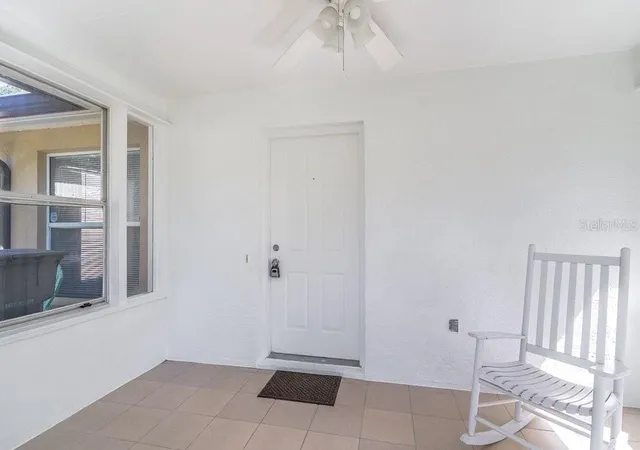 Photo 3 of Single family home for sale at 617 E 1st Street, Apopka, FL 32703 | MLS# O6439609 | Listing updated on 2026-09-11