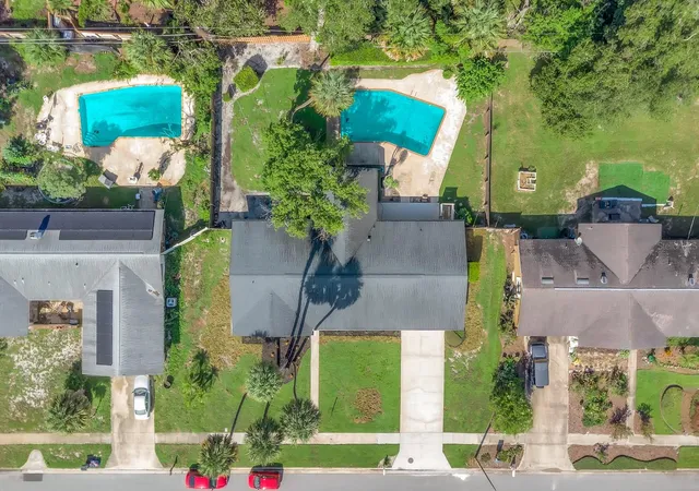 Photo 3 of Single family home for sale at 127 Aldean Dr, Sanford, FL 32771 | MLS# O6439624 | Listing updated on 2026-10-07