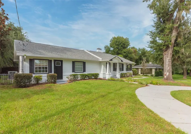 Photo 1 of Single family home for sale at 37935 Coleman Ave, Dade City, FL 33525 | MLS# TB8546080 | Listing updated on 2026-09-17