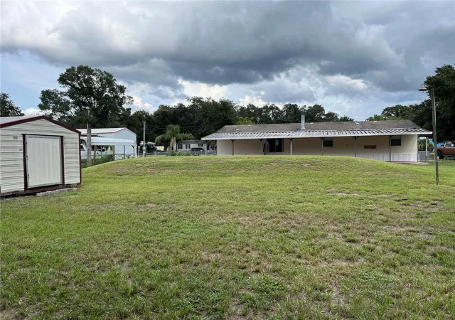 Photo 4 of Manufactured home for sale at 4120 Laurel Crst Dr, Mulberry, FL 33860 | MLS# B4902372 | Listing updated on 2026-09-28