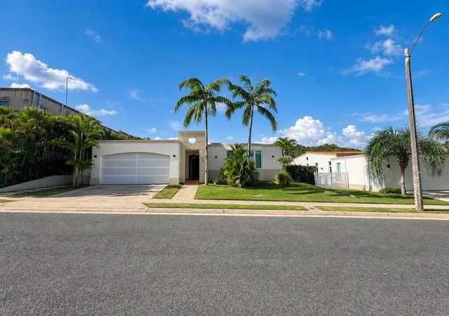 Photo 1 of Single family home for sale at Alambra Street #76, Guaynabo, PR 00971 | MLS# PR9123985 | Listing updated on 2026-09-06