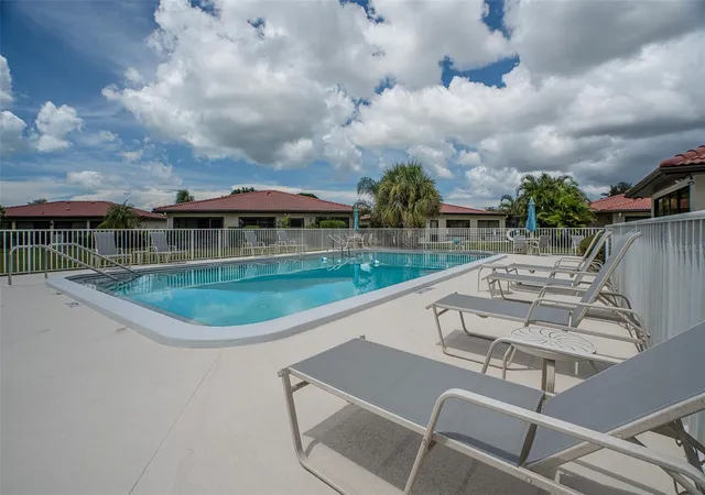Photo 3 of Condo for sale at 888 Senda Oro #6, Venice, FL 34293 | MLS# TB8546089 | Listing updated on 2026-09-14