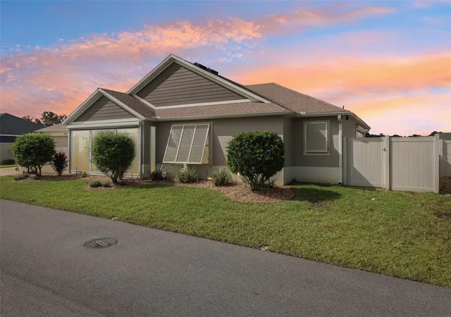 Single family home for sale at 2940 Gulley Ln, THE VILLAGES, FL 32163 | MLS# G5117447