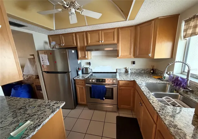 Photo 2 of Condo for sale at 3753 Lake Bayshore Dr #305, Bradenton, FL 34205 | MLS# TB8546099 | Listing updated on 2026-09-06