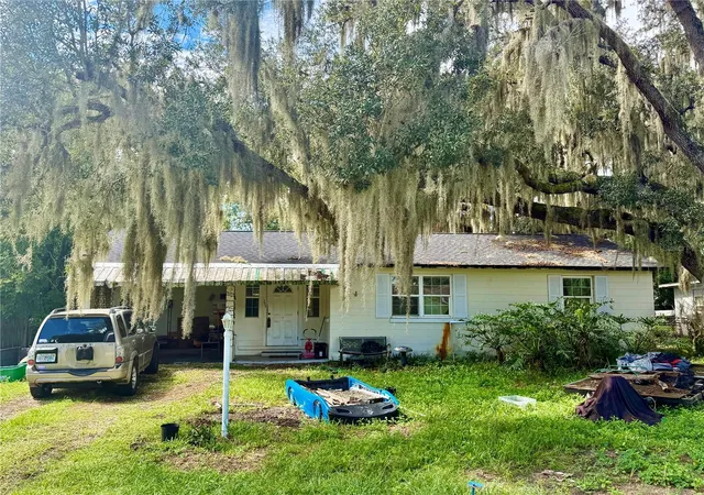 Photo 1 of Single family home for sale at 255 Valencia Rd, Debary, FL 32713 | MLS# O6439637 | Listing updated on 2026-09-25
