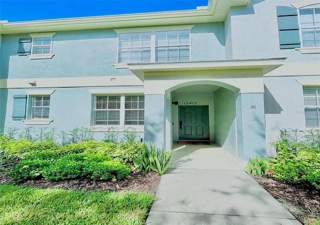 Photo 2 of Townhouse for sale at 12417 Cruxbury Dr, Windermere, FL 34786 | MLS# O6439656 | Listing updated on 2026-09-06