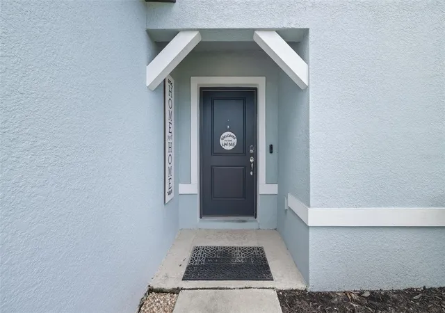Photo 1 of Single family home for sale at 1007 Golden Shiner Ave, Ruskin, FL 33570 | MLS# A4705268 | Listing updated on 2026-09-16