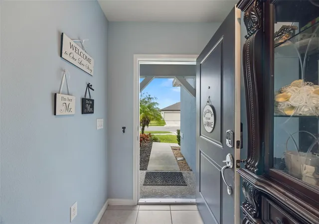 Photo 2 of Single family home for sale at 1007 Golden Shiner Ave, Ruskin, FL 33570 | MLS# A4705268 | Listing updated on 2026-09-16