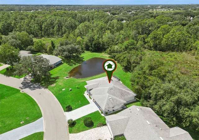 Photo 3 of Single family home for sale at 27138 Racquet Cir, Leesburg, FL 34748 | MLS# G5117456 | Listing updated on 2026-10-04