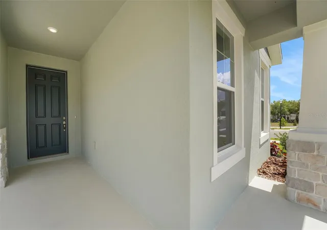 Photo 4 of Sale Pending at 35103 Tuscan Hl Rd, Dade City, FL 33525 | MLS# G5117457 | Listing updated on 2026-09-06