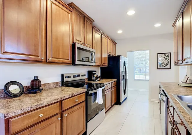 Photo 3 of Townhouse for sale at 3140 Via Otero Dr, Kissimmee, FL 34744 | MLS# S5157045 | Listing updated on 2026-10-02