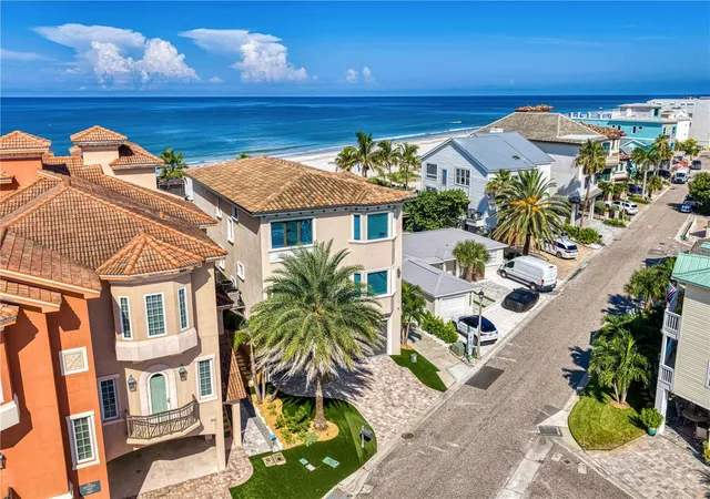 Photo 2 of Single family home for sale at 17814 Lee Ave, Redington Shores, FL 33708 | MLS# TB8546151 | Listing updated on 2026-09-21