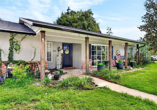 Photo 3 of Single family home for sale at 2150 Ne 8th Street, Ocala, FL 34470 | MLS# O6439671 | Listing updated on 2026-09-08