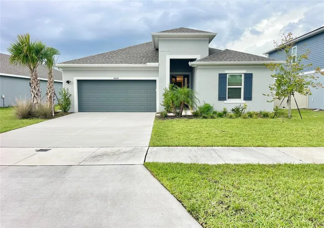 Photo 1 of Single family home for sale at 4698 Coral Harbour Rd, Kissimmee, FL 34758 | MLS# S5157049 | Listing updated on 2026-10-04