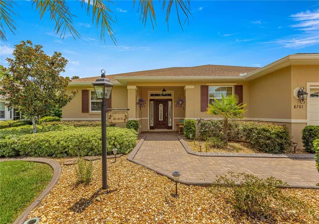 Photo 1 of Single family home for sale at 8701 Sw 88th Place, Ocala, FL 34481 | MLS# OM731817 | Listing updated on 2026-09-07
