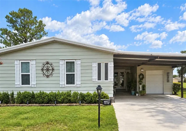 Photo 1 of Manufactured home for sale at 3511 Parway Rd #1160, Zellwood, FL 32798 | MLS# O6439692 | Listing updated on 2026-09-19