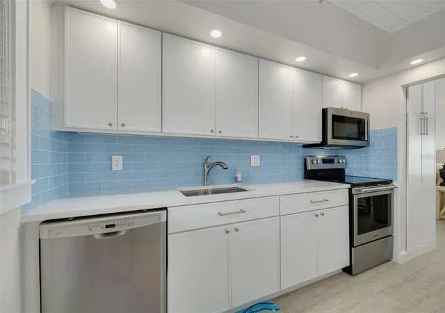 Condo for sale at 865 S Gulfview Blvd #109, CLEARWATER BEACH, FL 33767 | MLS# TB8546168 | Listing updated on 2026-10-07