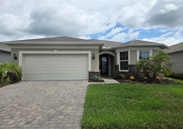 Photo 2 of Single family home for sale at 6117 Citrus Grv Ct, Saint Cloud, FL 34771 | MLS# O6439701 | Listing updated on 2026-09-07